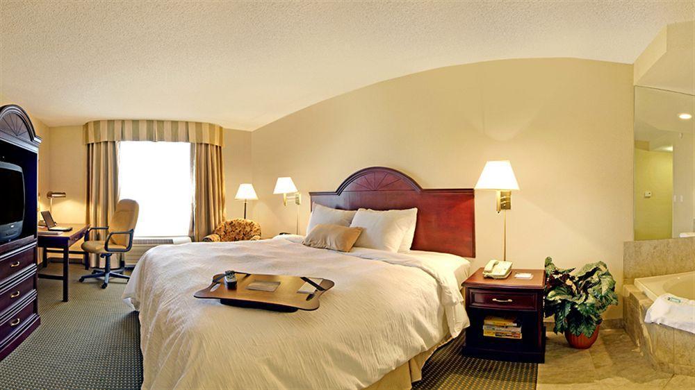 Hampton Inn Toronto-Mississauga West Eksteriør bilde