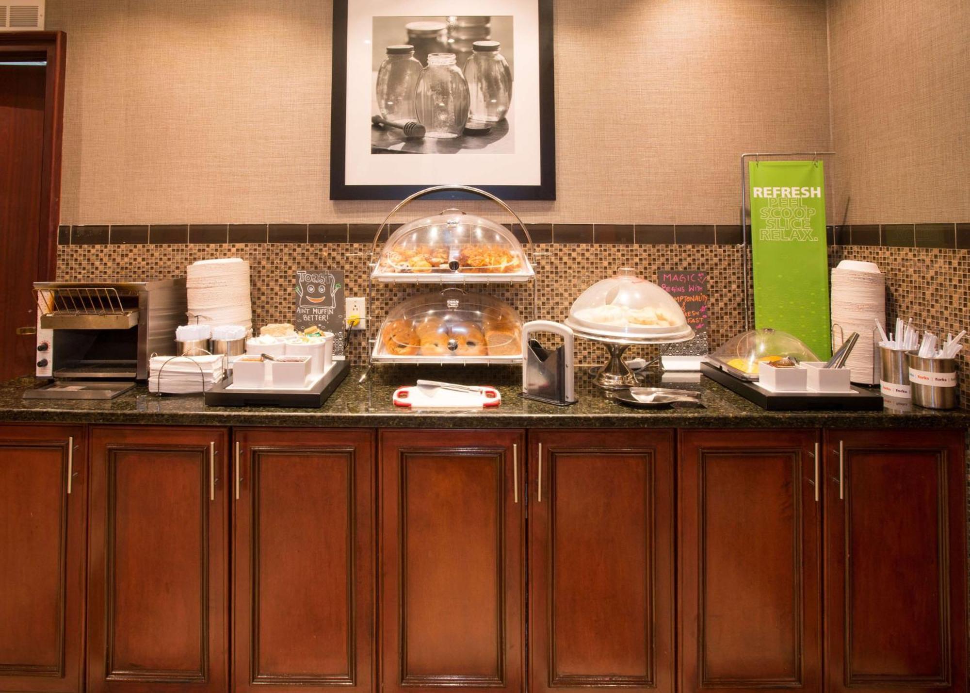 Hampton Inn Toronto-Mississauga West Eksteriør bilde