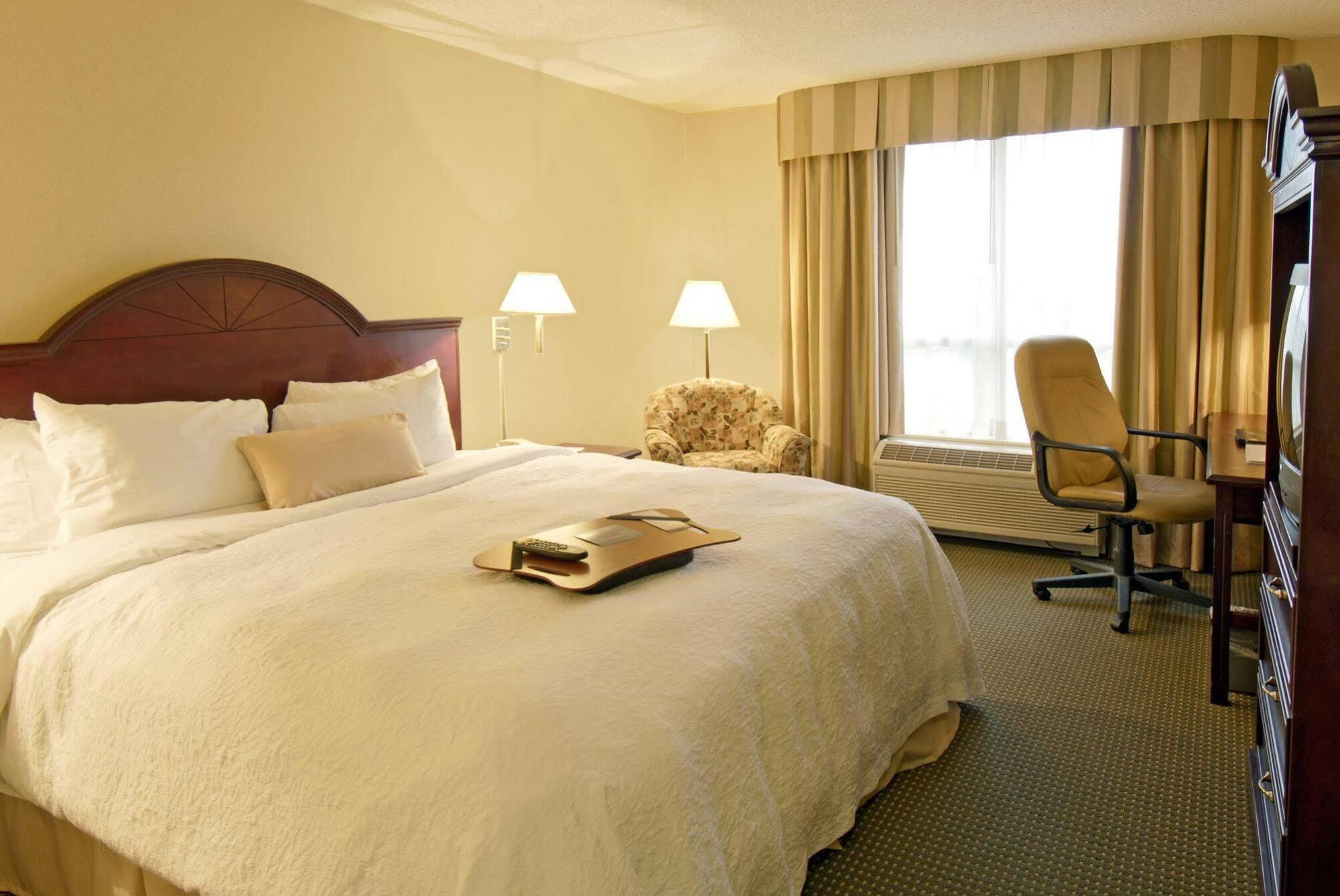 Hampton Inn Toronto-Mississauga West Eksteriør bilde