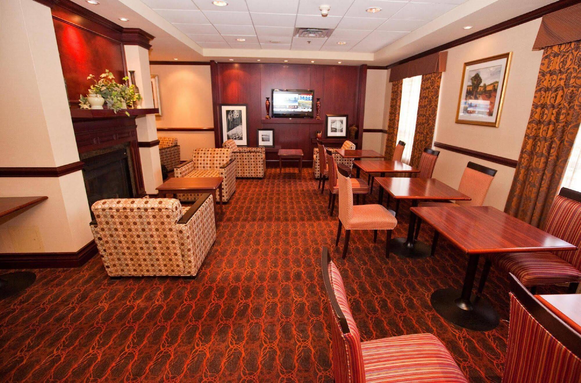 Hampton Inn Toronto-Mississauga West Restaurant bilde